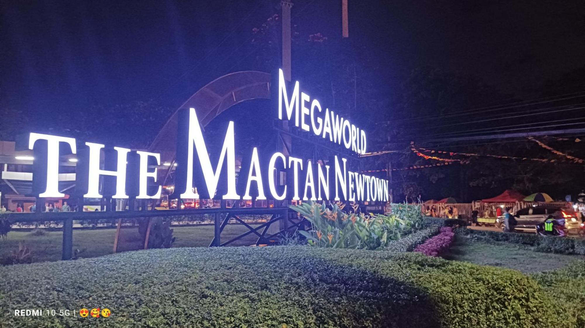 Mactan Newtown Beach Condo Lapu-Lapu City Exterior photo