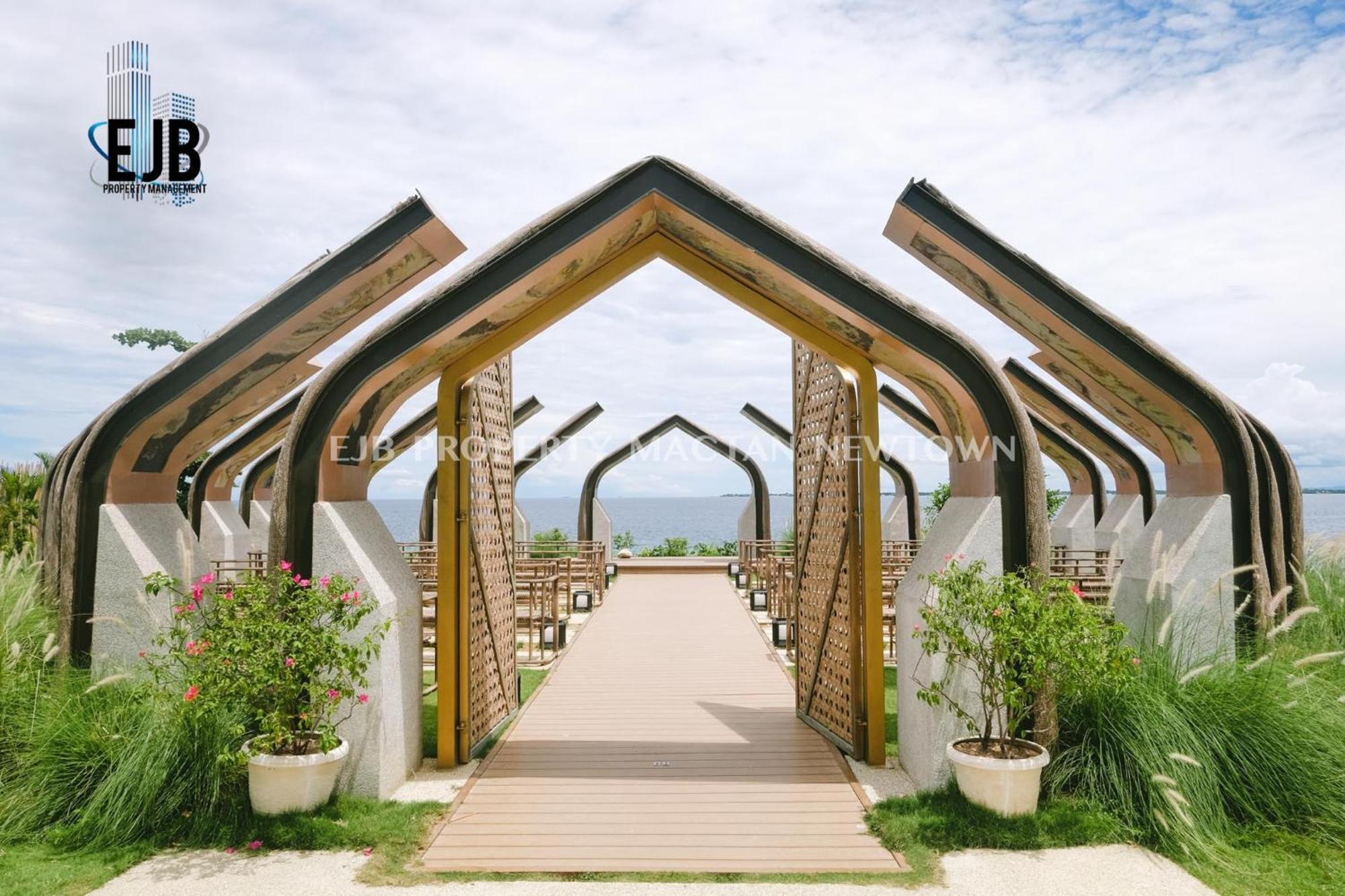 Mactan Newtown Beach Condo Lapu-Lapu City Exterior photo